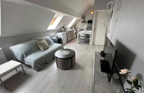 Modern Family House near Astérix Airport Chantilly - Foto 17