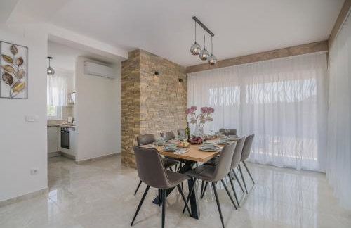 Villa Lusarci with pool - Foto 36