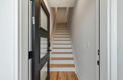 Free Parkng 2br 2ba 2 King beds EWR 15min - Foto 35