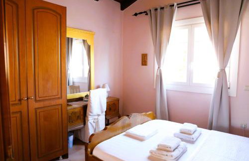 Private Villa AKOBARA, 2km from city center - Foto 63