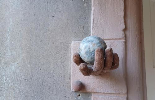 Kleine Galerie Apartment für 3 mit Küche Kamin Netflix Parken und Hofladen - Foto 37