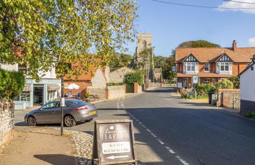 Beach Retreat - Photo 21