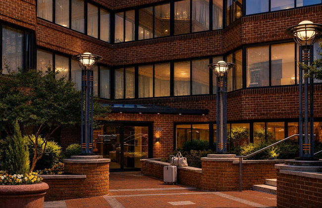 Global Luxury Suites at Georgetown - Photo 37