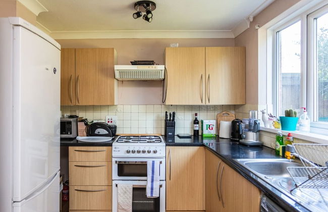 Spacious 2BD House W/private Garden - Kennington! - Foto 9