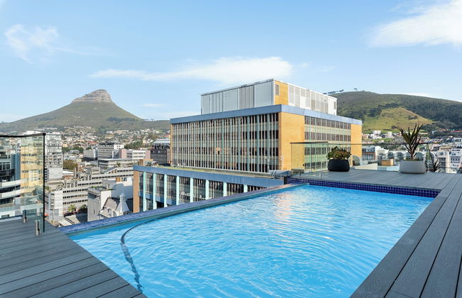 The Tokyo 003 - Photo 14