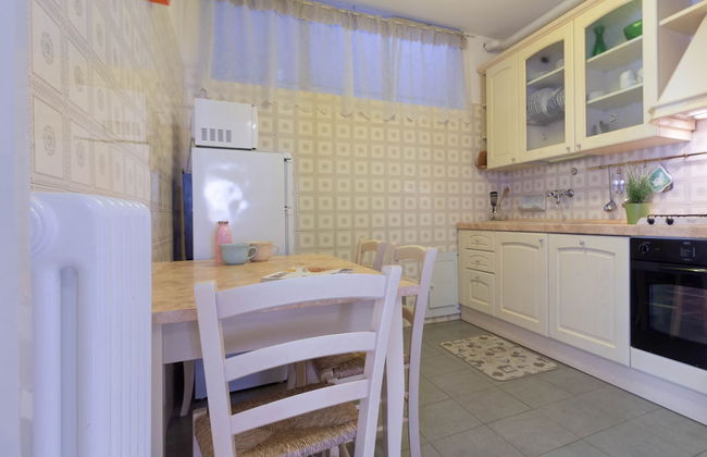 Mamma Ciccia Holiday Home - Lake Front Apartment - Foto 16