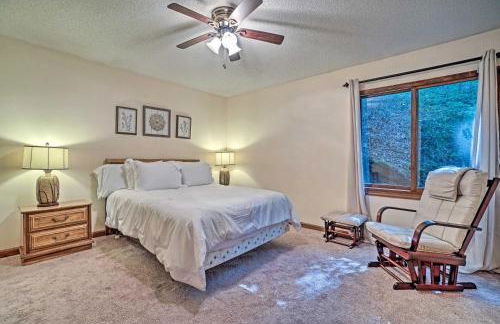 Hot Tub and Game Room Mountain Retreat in Otto! - Foto 12