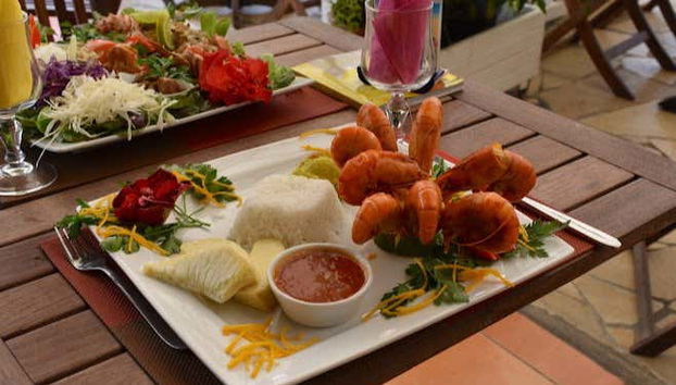 Repondremos fuerzas con un rico almuerzo