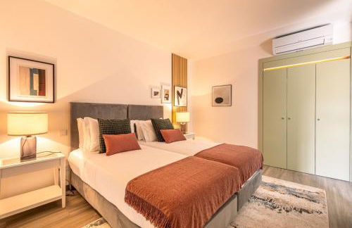 Fort Bay Suite Apartments - Photo 5