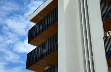 Beach Palace with small swimming pool, private beach, parking - Foto 17