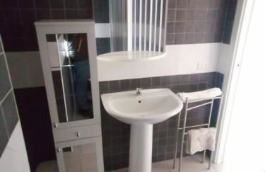 Happydays - Equipped Suite - Appartamento Intero - Foto 14