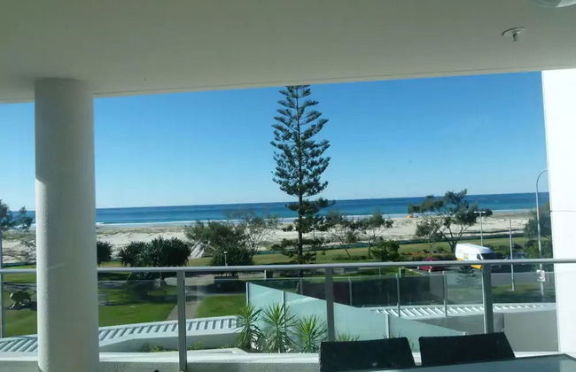 Pure Kirra - Photo 1