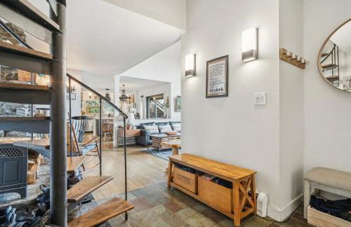 Serene Architect-Designed Vermont Chalet home - Foto 10