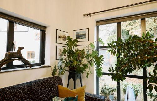 Private Luxury Open-Plan Barn Conversion - Photo 14