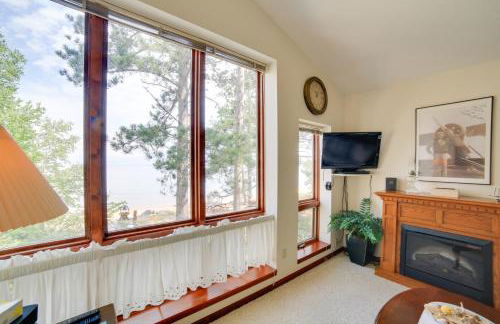 Private Beach! Year-Round Lake Superior Retreat - Foto 6