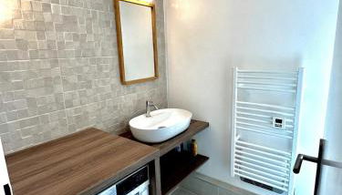 Free Parking - Air Conditioning - WIFI - Silent - Foto 4