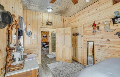 Grace Place Clark House on Farm Shared Hot Tub! - Foto 11