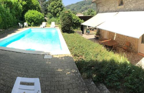 GRANDE MAISON FAMILIALE EN PIERRES SUD ARDÈCHE - Foto 11