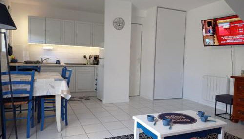 Charmante Maison Bord de Mer avec Piscine et Tennis 5-P - Foto 4