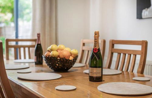 3BR Home Garden & Free Parking - New Malden - Foto 38