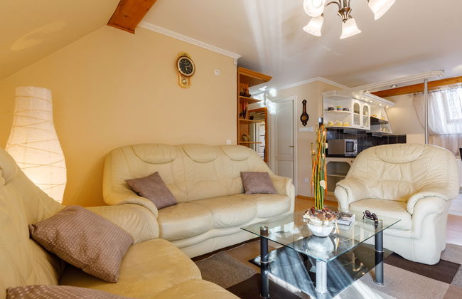 3 bedroom Apartment in Siófok with garden - Photo 16