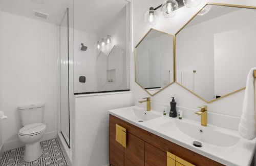 Modern Cactus Home - Luxe with Spa-baths Pool & Firepit - Foto 36