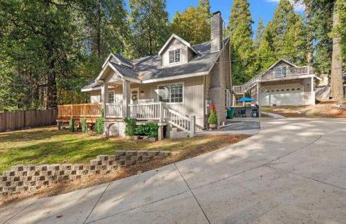 Luxury Cabin in Budget-Hot Tub -Apple Hills-Tahoe - Foto 1