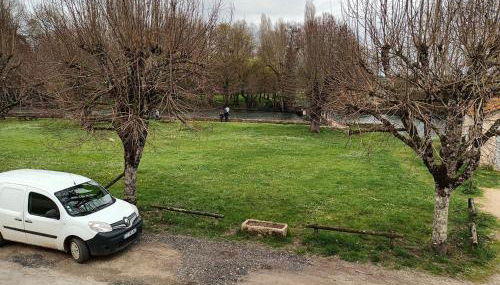 Au bord de la rivière - Foto 2