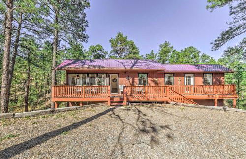 Dog-Friendly Alto Escape with Hot Tub and Foosball! - Foto 38