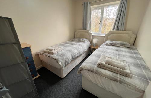 Cosy 2 bedroomed semi detached house - Foto 3