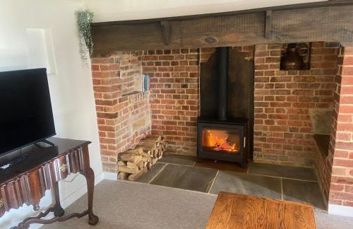 3 bedroom 17th Century Cottage - Photo 5