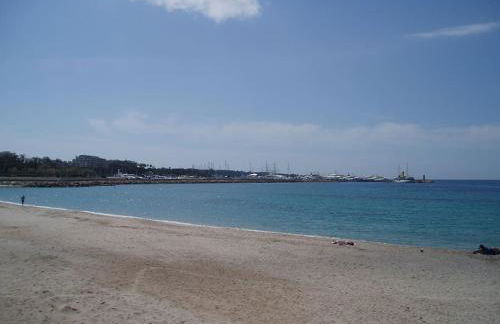 80m2 dans Parc Classé, Piscine, Calme, 5mn de Cannes - Foto 37