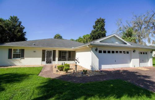 Hernando 4BR-3BA Private Pool Oasis - Photo 19