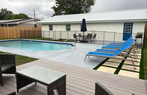 Kid-friendly Home w Pool & BBQ - Photo 1