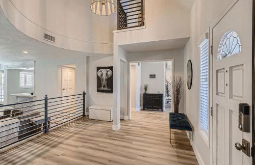 Lux life! Central location for business or play! - Foto 11