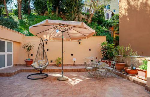 Vatican Heart Leone 60 sqm Terrace - Photo 13