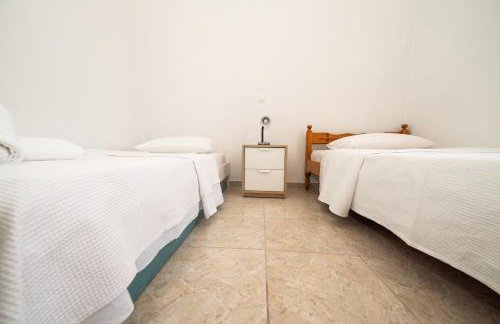 House by the sea - Photo 41