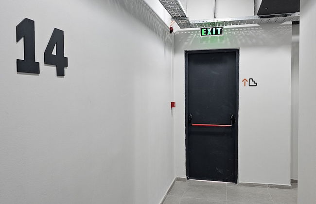 Two bedroom with balcony and terrace - Foto 16