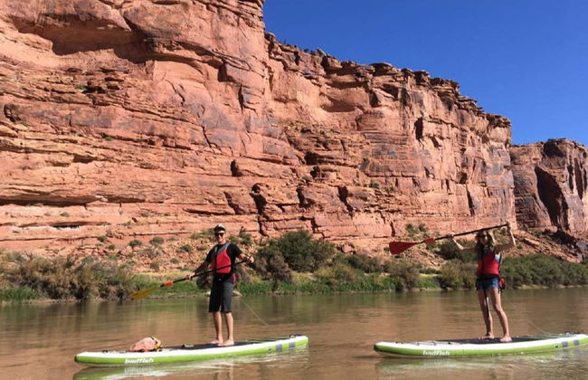 Colorado River Paddle Surfing - Photo 2