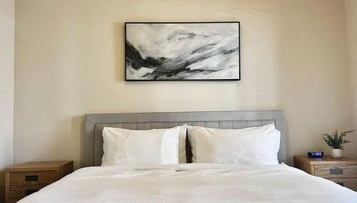 Relaxing 2-BR Apt with Pool Hot Tub Gym and Basketball Court Access - Foto 5