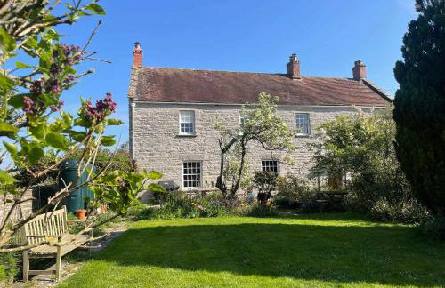 Grade II Listed House Tranquil Garden & Parking - Foto 1