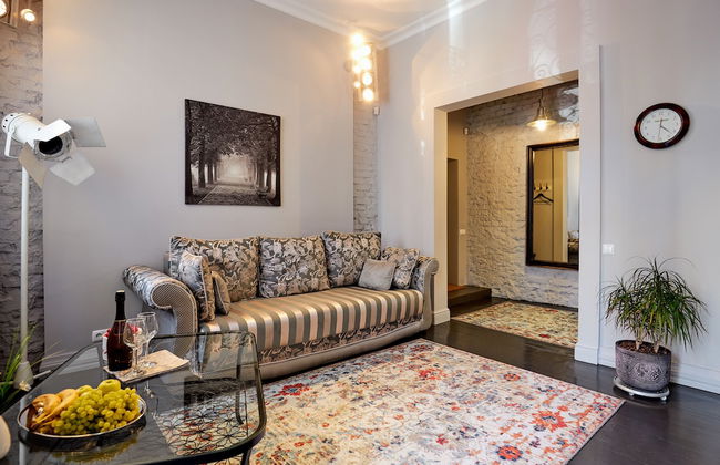 PaulMarie Apartment near Nezavisimosti - Photo 9