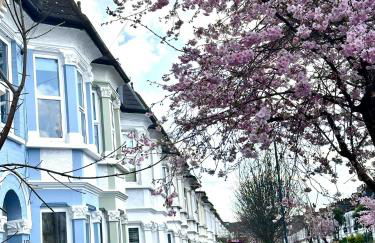 Charming, Renovated Residence in Willesden Green - Foto 28