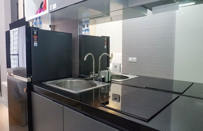 Stylish Studio Apartment Connected to Ciputra World Mall at The Vertu - Foto 6