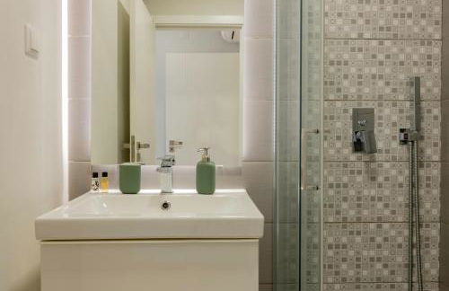 Modern 3 BDR Apartment by LovelyStay - Foto 31