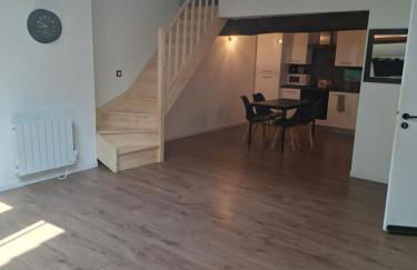 Les Charmes de Trévoux - Foto 2