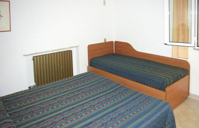 Holiday Flat in Pretty Residence With Communal Pool in Pietra Ligure - Foto 8