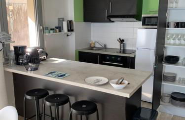 Appartement Design VIII - Port Rosmeur - Sublime vue Mer - Parking - Foto 16