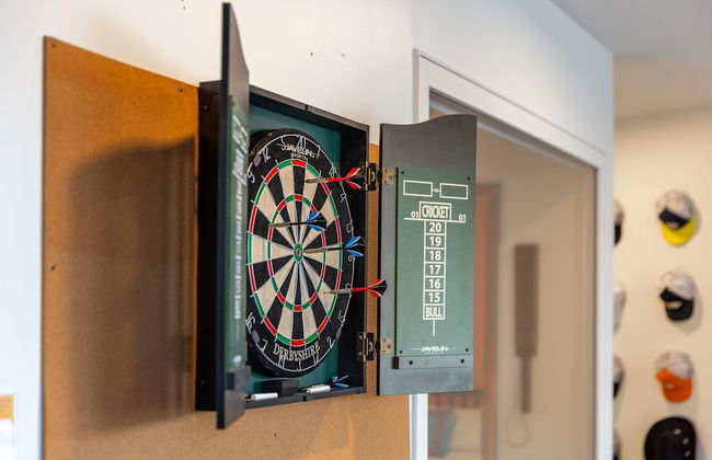 Dual Bachelor Pads w Rooftop Lounge Games Sleeps 26 5 Min to Broadway - Foto 15