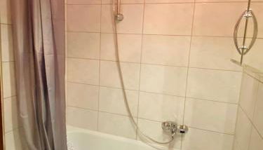 Schönes Wohnen in Groß-Buchholz - Zentral+Modern - Foto 2